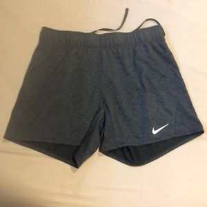 NWOT Nike shorts